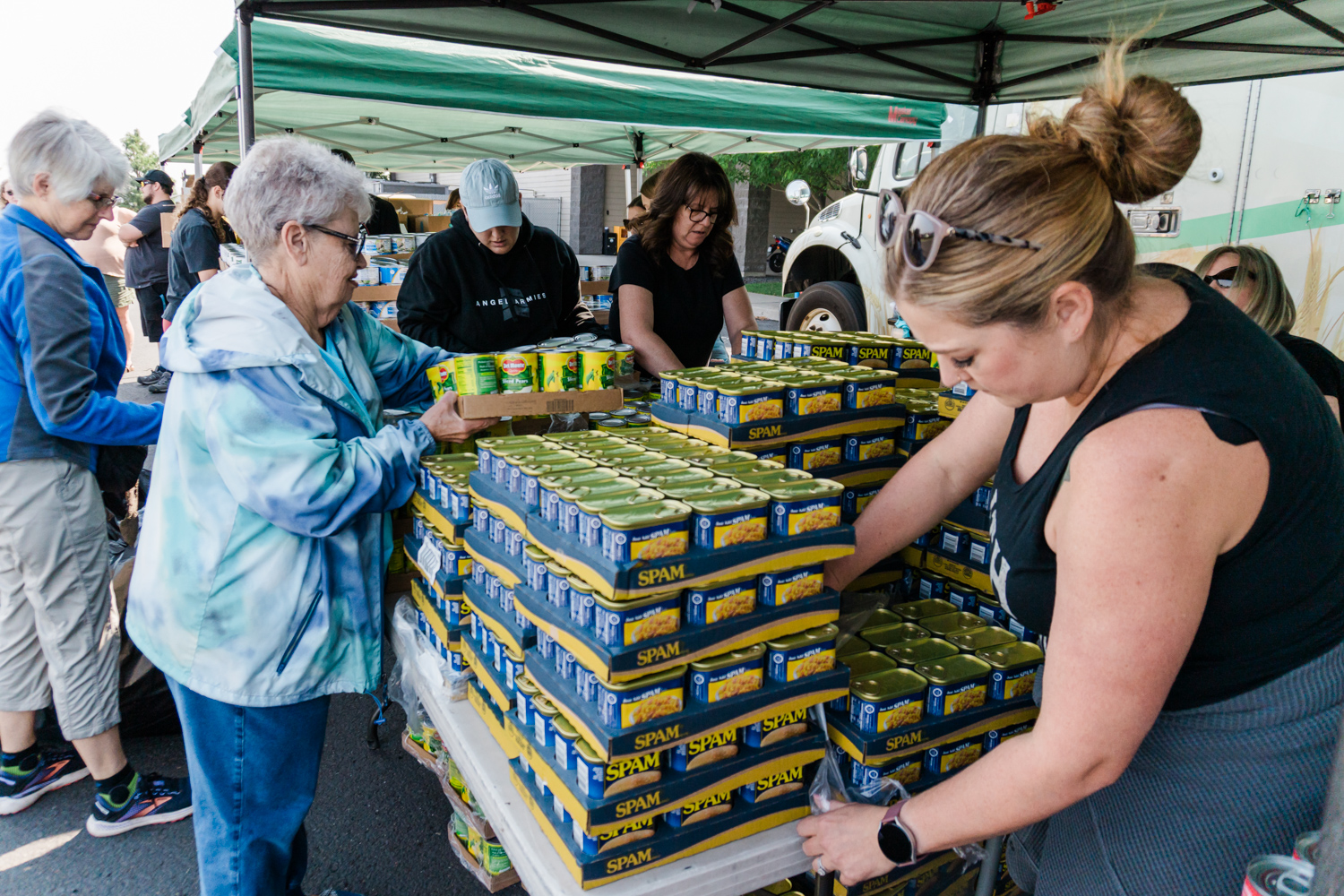 Mobile Market at Life Center