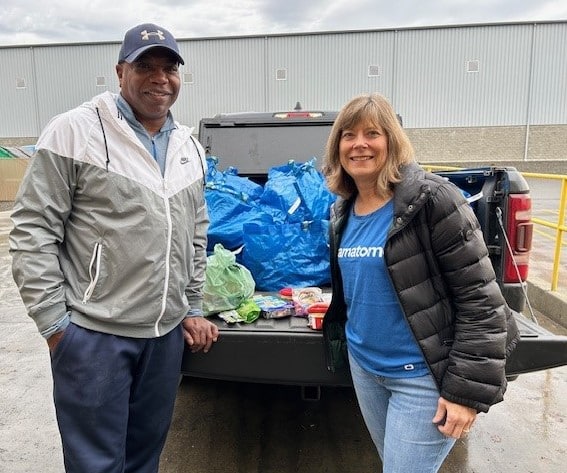 Bite2Go Volunteers at Tapteal Elementary