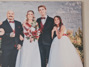 Jolene videoframe 414593 crop