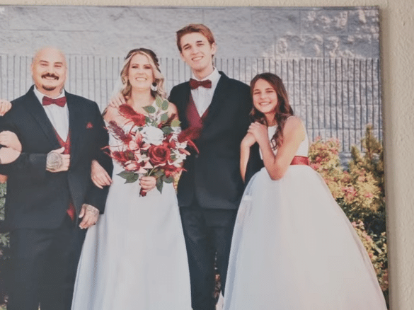 Jolene videoframe 414593 crop