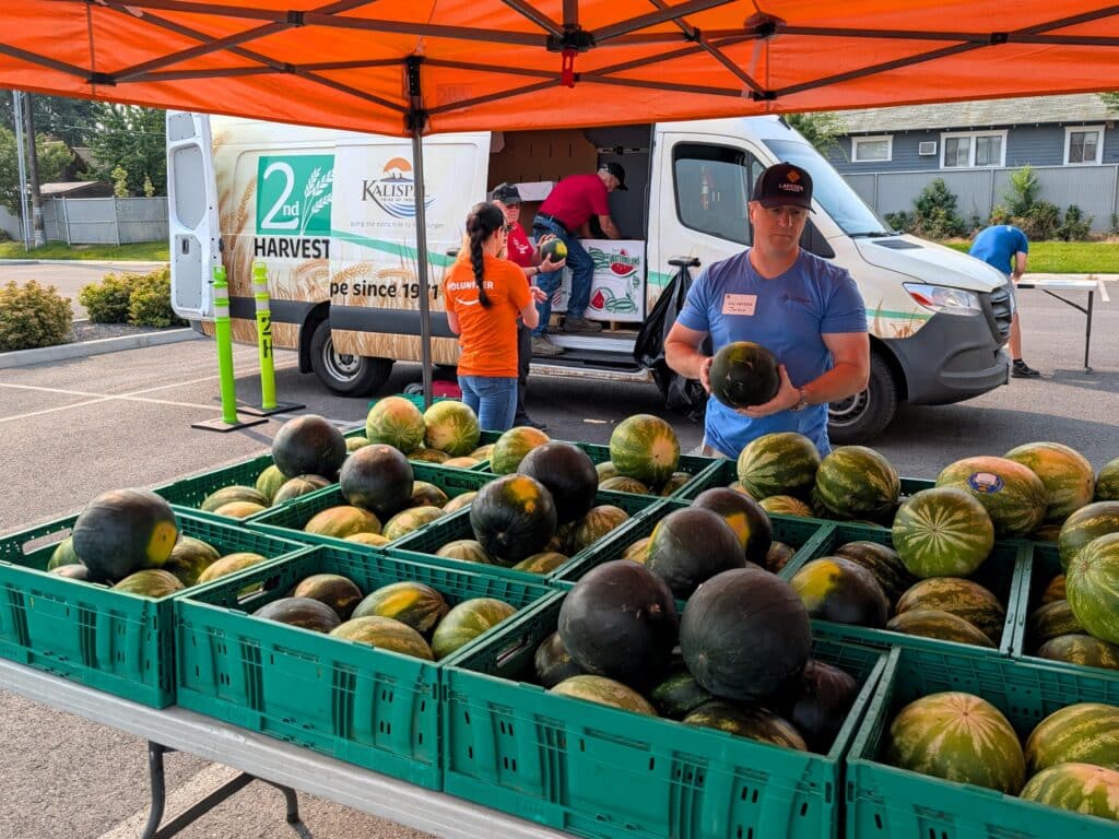 Fire relief mobile market